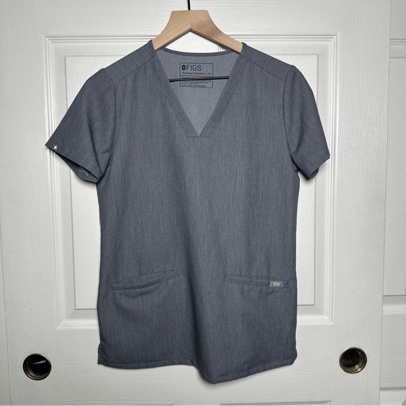 FIGS Graphite Gray Women's XS XSmall Scrub Top FW1100 Casma PO 1805 3 Pocket - Picture 1 of 12